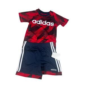 NWT Adidas Outfit T Shirt and Shorts size 12 months
